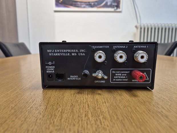 MFJ MFJ-929 Antenne Tuner (Occasion)